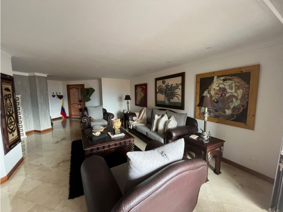 VENDO APARTAMENTO EN LAURELES SECTOR ESTADIO 5 HABITACIONES — foto 2
