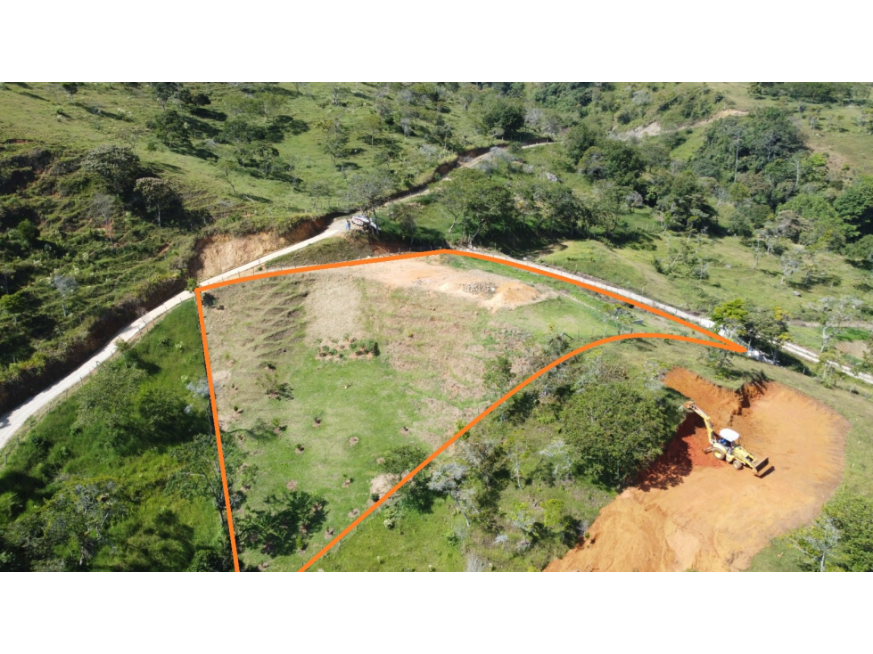 SE VENDE LOTE EN GIRARDOTA - HERMOSA PANORÁMICA - 3