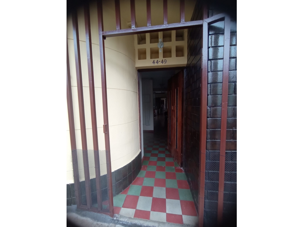Venta de Casa Lote Sector Manrique Central — foto 4