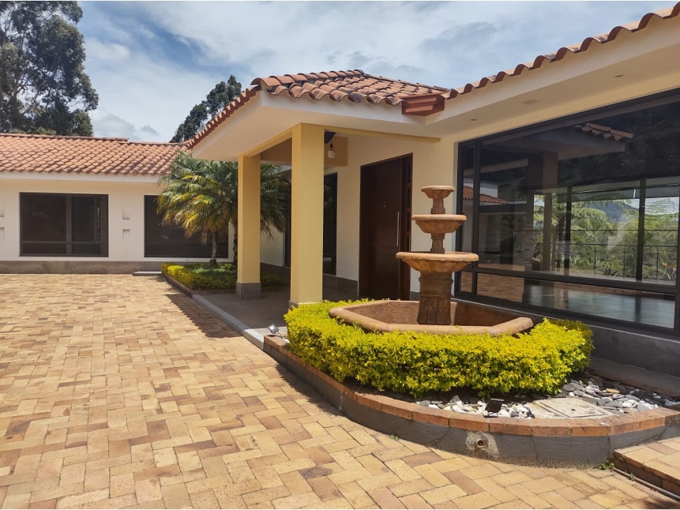 SE VENDE ESPECTACULARA CASA CAMPESTRE EN RIO NEGRO — foto 5