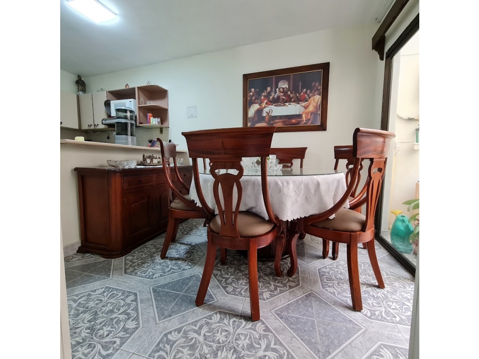 Edificio en venta Itaguí, Las Mercedes, cerca al parque principal. - 3