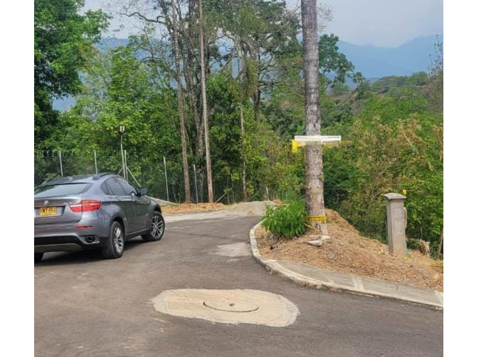 LOTE EN VENTA EN PARQUE ACUÁTICO EN SOPETRÁN — foto 6