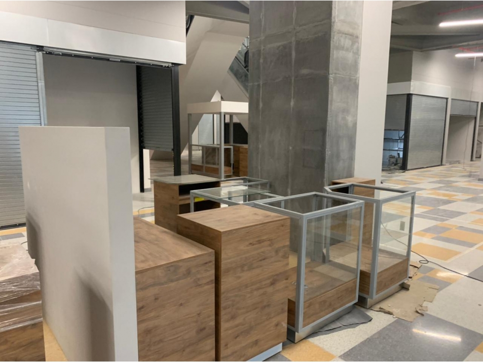 EN VENTA BURBUJA COMERCIAL EN C.C. BEILLIN - BELLO — foto 6