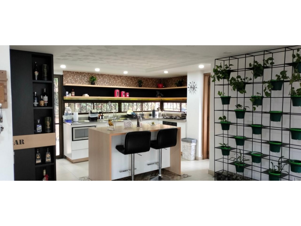 APARTAMENTO POBLADO, CERCA A OVIEDO — foto 6