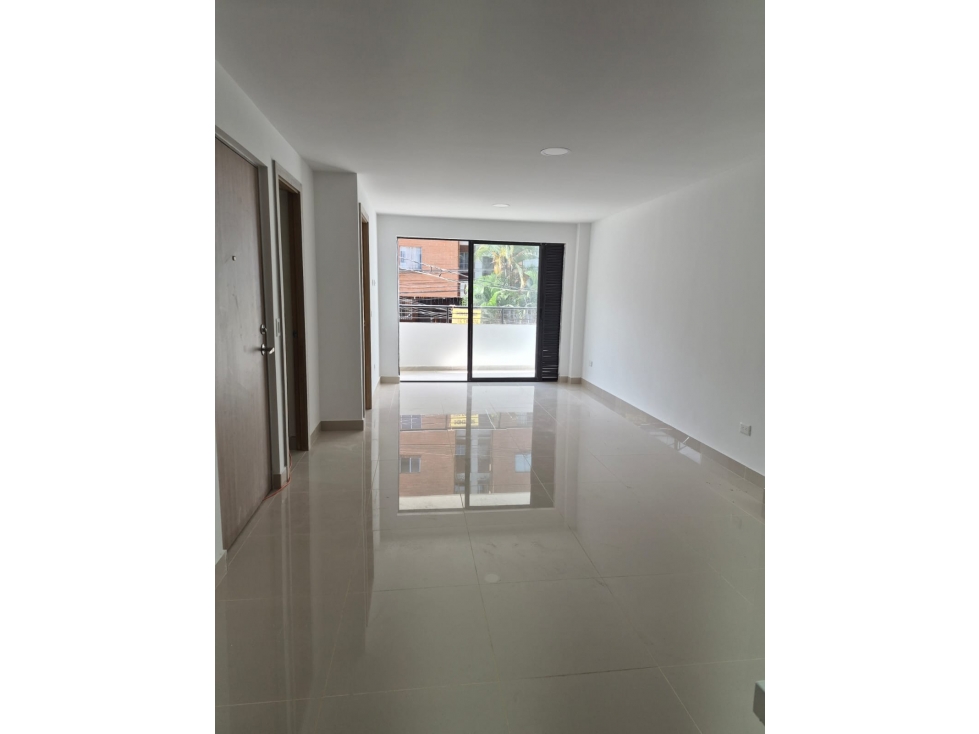 HERMOSO APARTAMENTO EN BARRIO CRISTOBAL