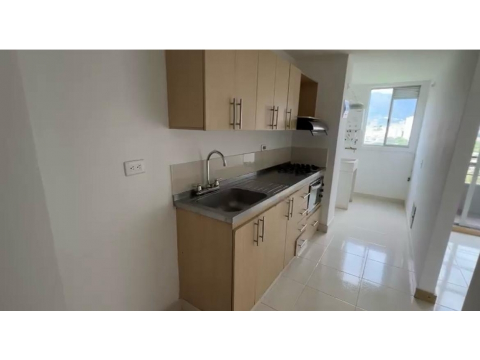 VENTA DE APARTAMENTO EN LA VIDA ES BELLA CON PARQUEADERO Y UTIL — foto 2