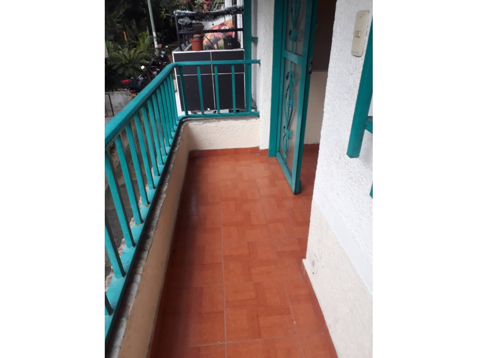 CASA DUPLEX EN VENTA SAN ANTONIO DE PRADO ROSALEDA