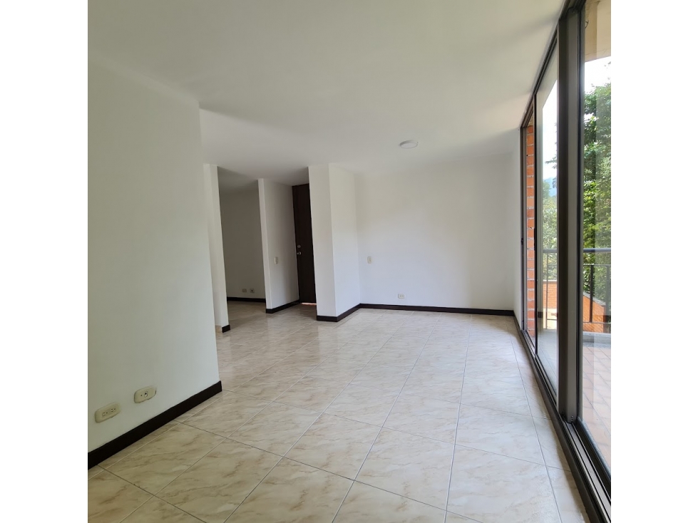 Apartamento en venta Envigado, sector Alto de Las Flores. — foto 6