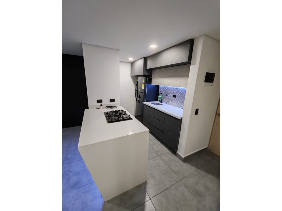 COQUETO Y ACOGEDOR APARTAMENTO EN VENTA - MARINILLAk — foto 2
