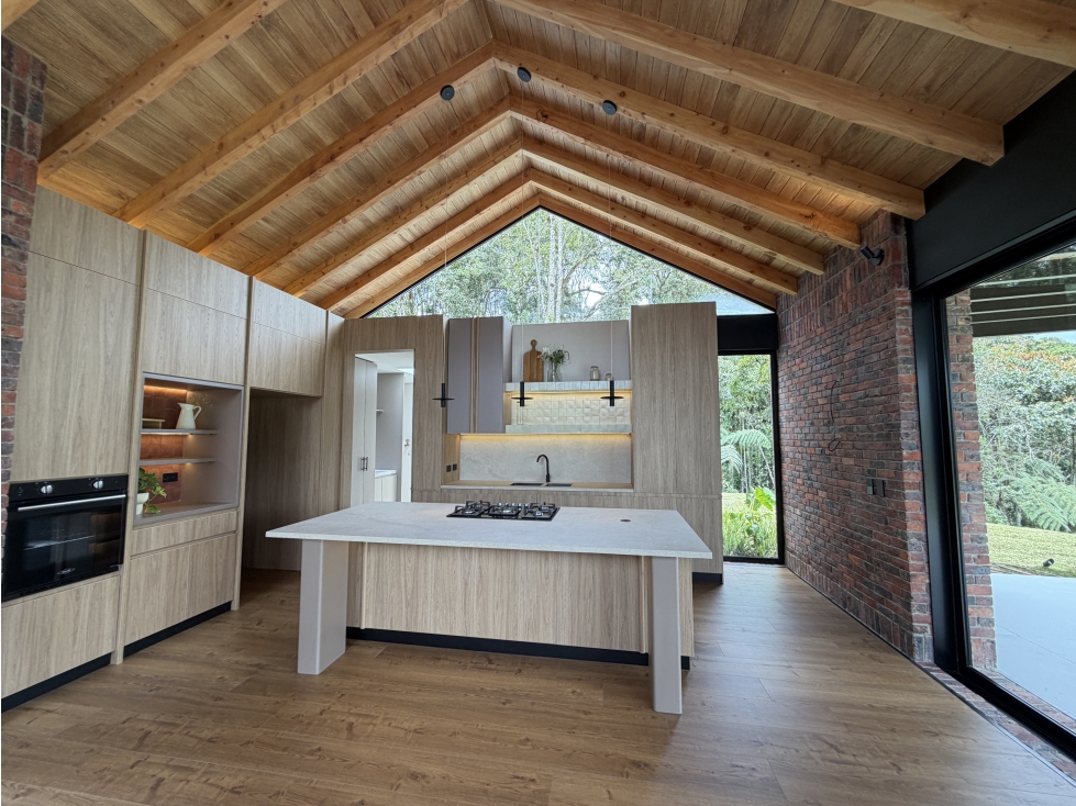 Espectacular y moderna casa campestre de un solo nivel en el Retiro — foto 6
