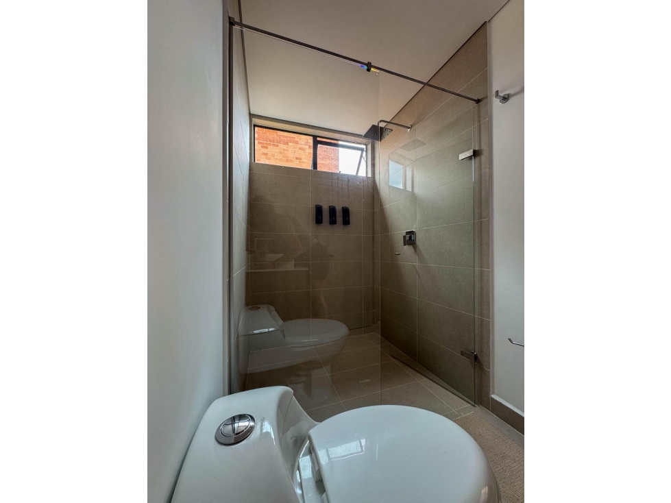 VENTA APARTAMENTO EN LAURELES SANTA TERESITA — foto 6