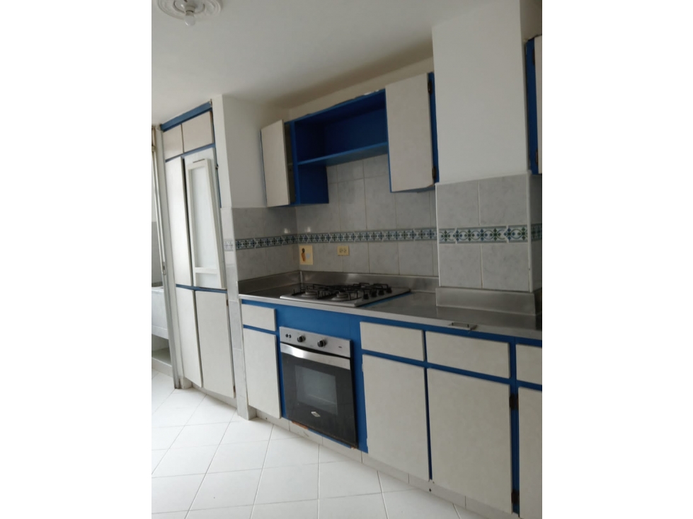 VENTA APARTAMENTO SECTOR CONQUISTADORES — foto 4