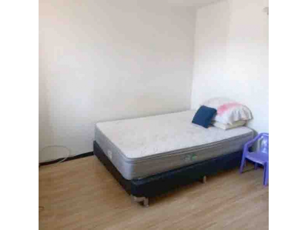 VENTA DE APARTAMENTO EN LA LOMA DE LOS BERNAL. — foto 6