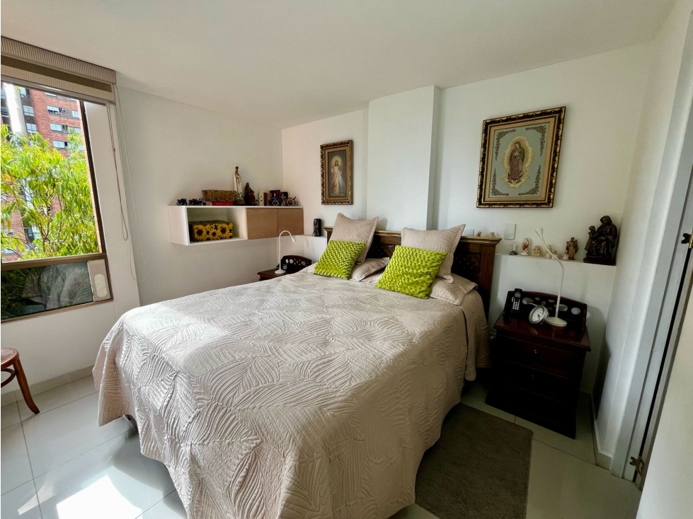 VENTA APARTAMENTO POBLADO CASTROPOL — foto 6