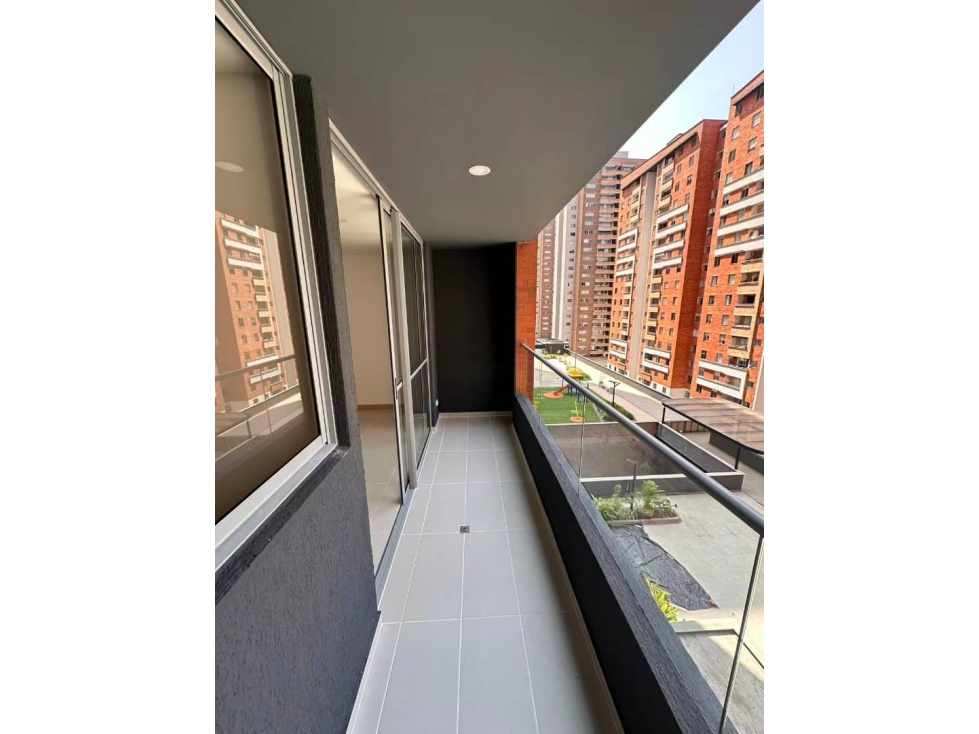 APARTAESTUDIO CIUDAD DEL RIO — foto 4