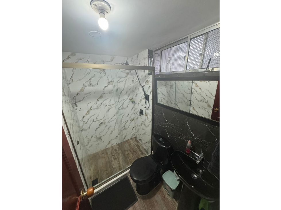 SE VENDE CASA EN CAMPO VALDÉS SEGUNDO PISO RECIEN REMODELADA — foto 6