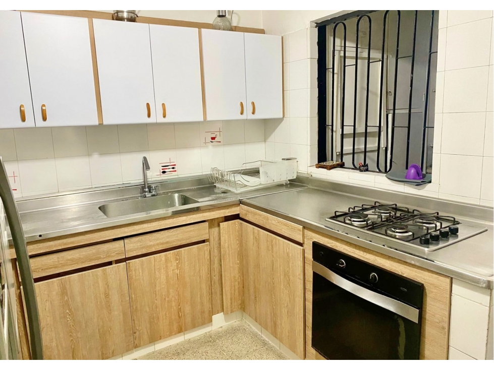 CASA UNIFAMILIAR INDEPENDIENTE EN VENTA | 220 mt2  con GARAJE — foto 5