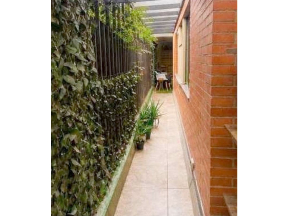 VENTA DE APARTAMENTO EN LA LOMA DE LOS BERNAL. — foto 6