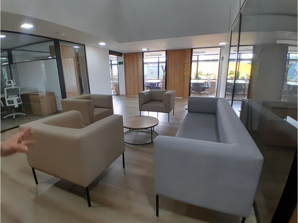 VENTA DE OFICINA EN EL SECTOR DE LOS COLORES, MEDELLÍN — foto 6