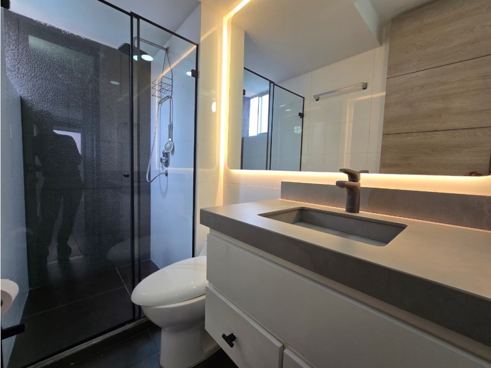 VENTA DE APARTAMENTO EN LA LOMA DE LOS BERNAL — foto 5