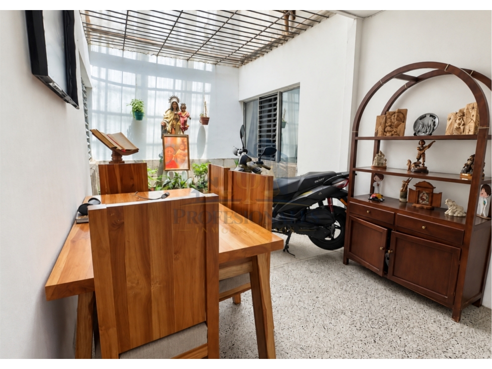 Amplia casa en primer piso en exclusiva ubicación en Calasanz — foto 6