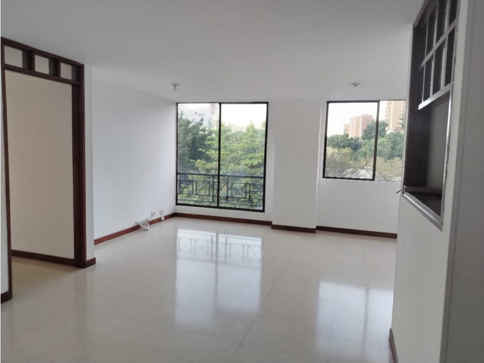 SE ARRIENDA APARTAMENTO EN SANTA MARIA DE LOS ANGELES EL POBLADO — foto 2