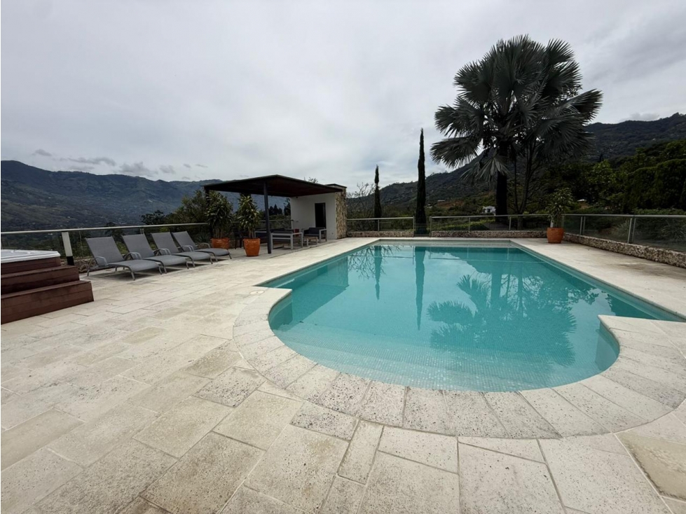 VENTA DE CASA FINCA EN CONDOMINIO DE COPACABANA. - 5