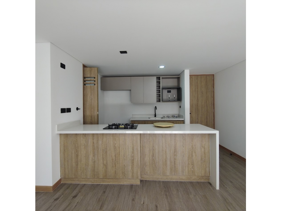 Apartamento en venta El Poblado, sector Avenida Las Palmas. — foto 6
