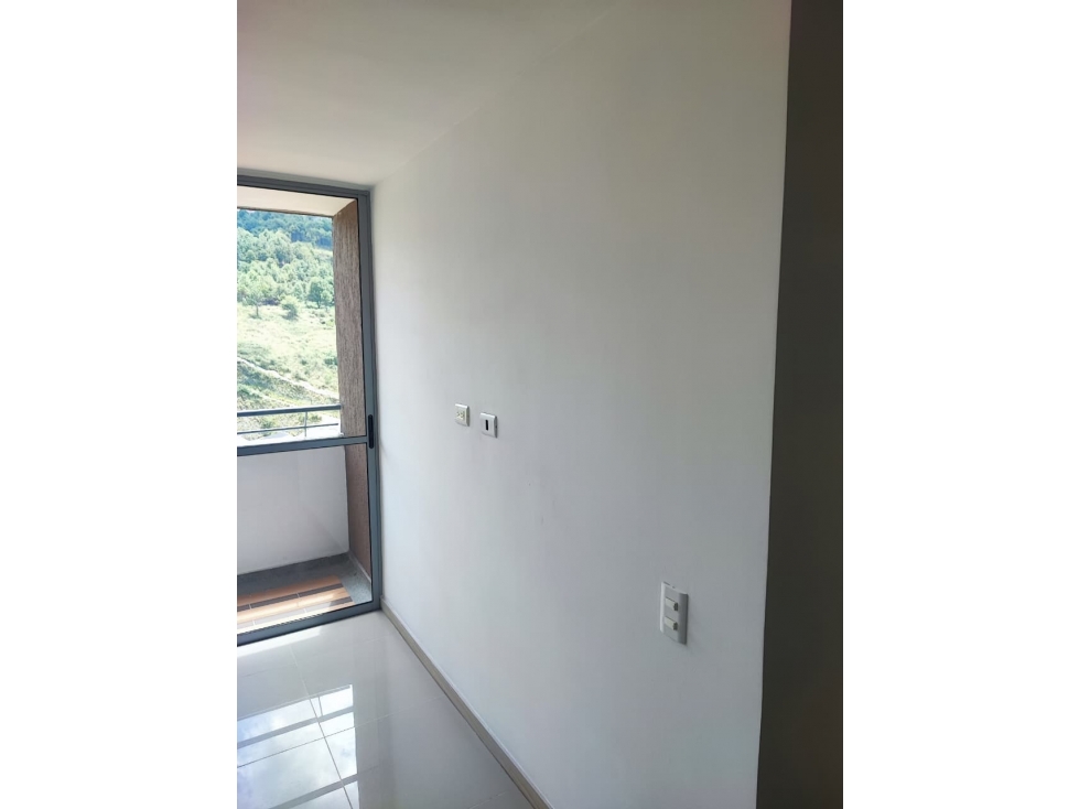 VENTA DE APARTAMENTO EN AMAZONIA CON EXCELENTE VISTA PARQ Y ÚTIL — foto 4