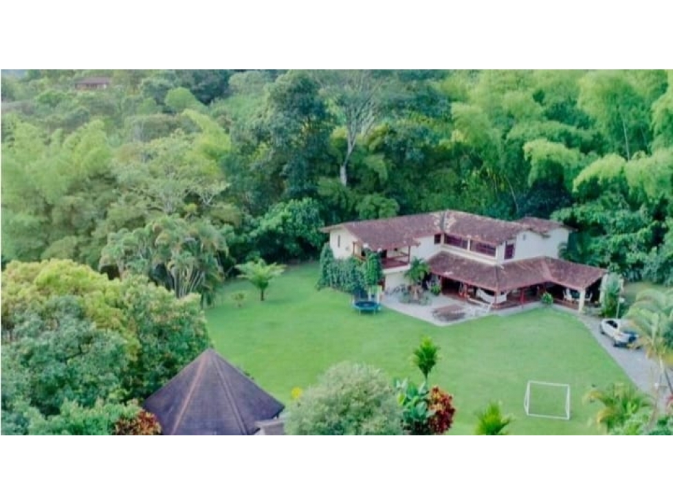 Finca de Recreo en Venta en Amagá | Piscina y Alta Rentabilidad - 3