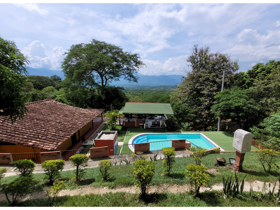 SE VENDE BELLA Y TRADICIONAL CASA CAMPESTRE EN SOPETRAN - 3
