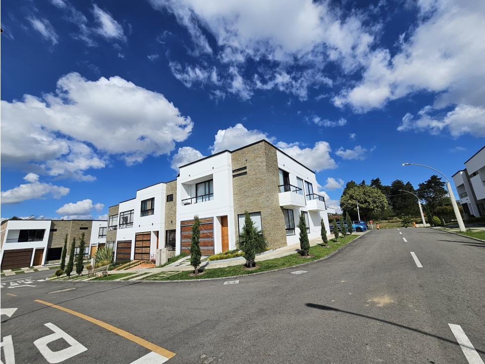 SE VENDE LOTE EN UNIDAD DE LLANO GRANDE — foto 6