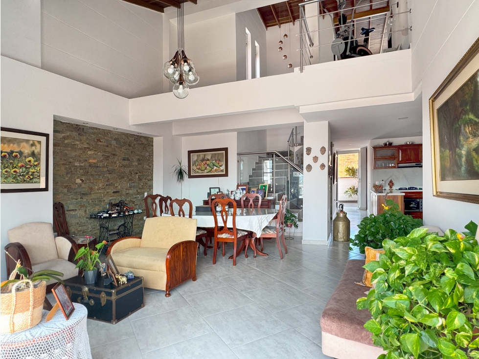 VENTA APARTAMENTO PENTHOUSE 162 m², Laureles P.10 — foto 2
