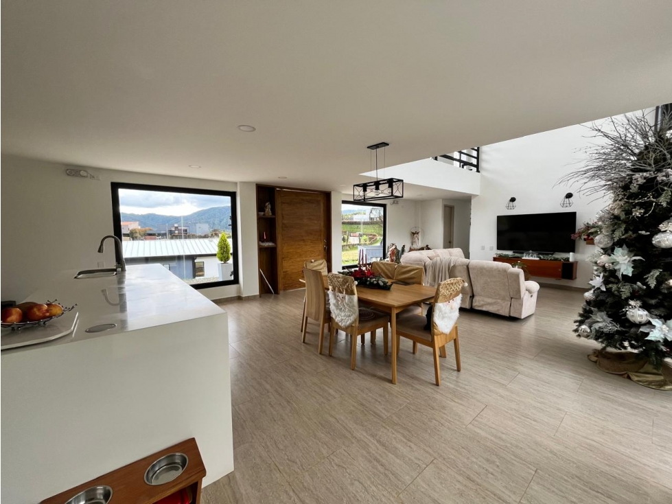 SE VENDE HERMOSA CASA CAMPESTRE EN LA LOMA DEL ESCOBERO - ENVIAGDO — foto 6