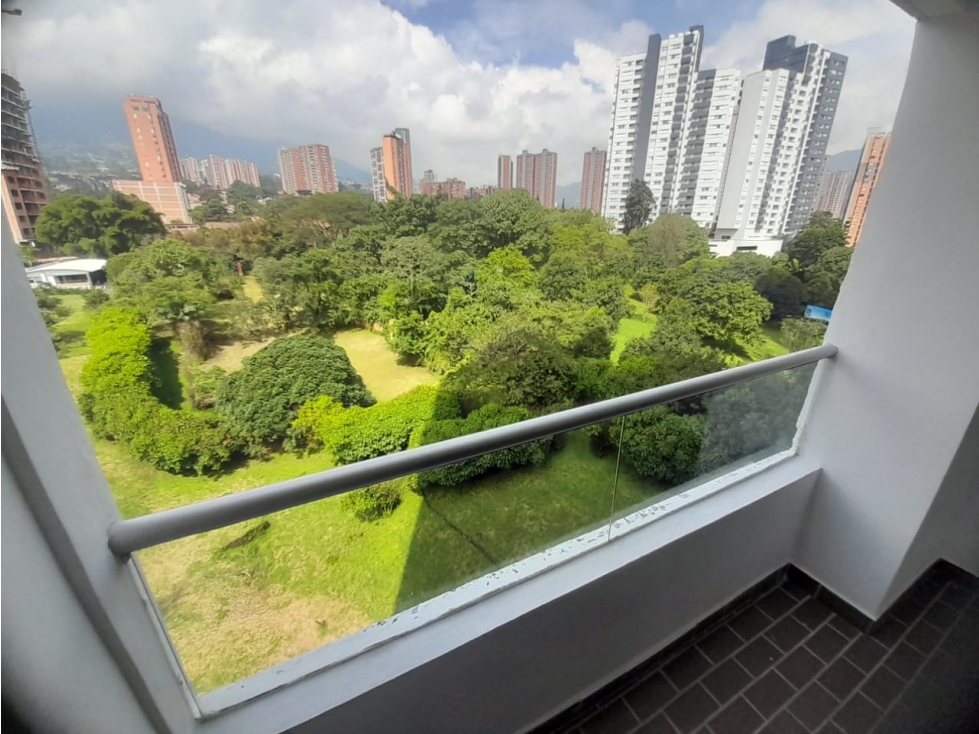 Vendo Hermoso Apartamento en Itagüí Sector Suramerica