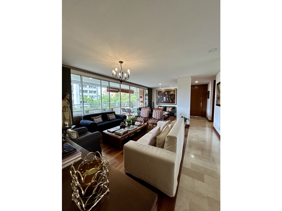 VENTA DE HERMOSO APARTAMENTO EN MEDELLIN, LOS GONZALES — foto 3