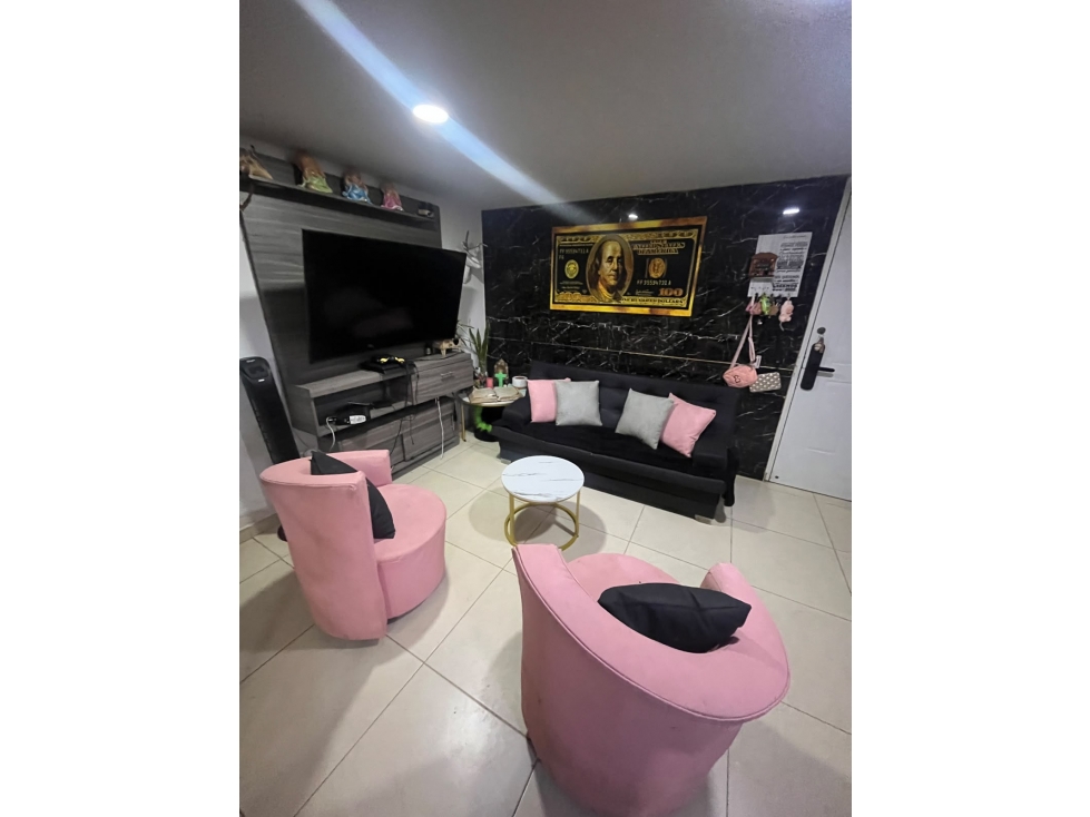 VENTA DE APARTAMENTO EN MADERA CON EXCELENTES ESPACIOS — foto 2