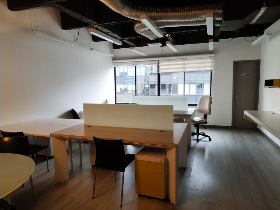 ARRIENDO OFICINA EN EL POBLADO MILLA DE ORO. — foto 5