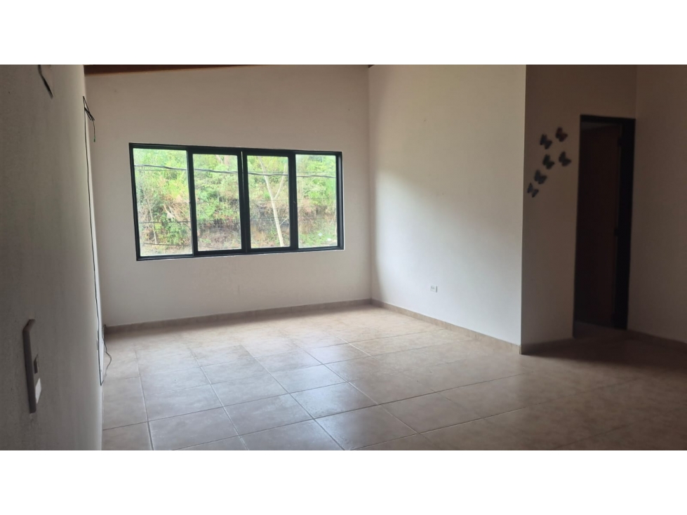 APARTAMENTO EL PEÑOL, SECTOR LA TRANSFIGURACIÓN