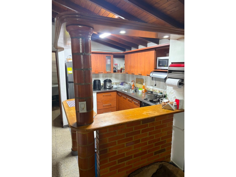 ¡EN VENTA! APARTAMENTO DE 72 MÂ² EN ROBLEDO KENNEDY SECTOR PLANO — foto 3