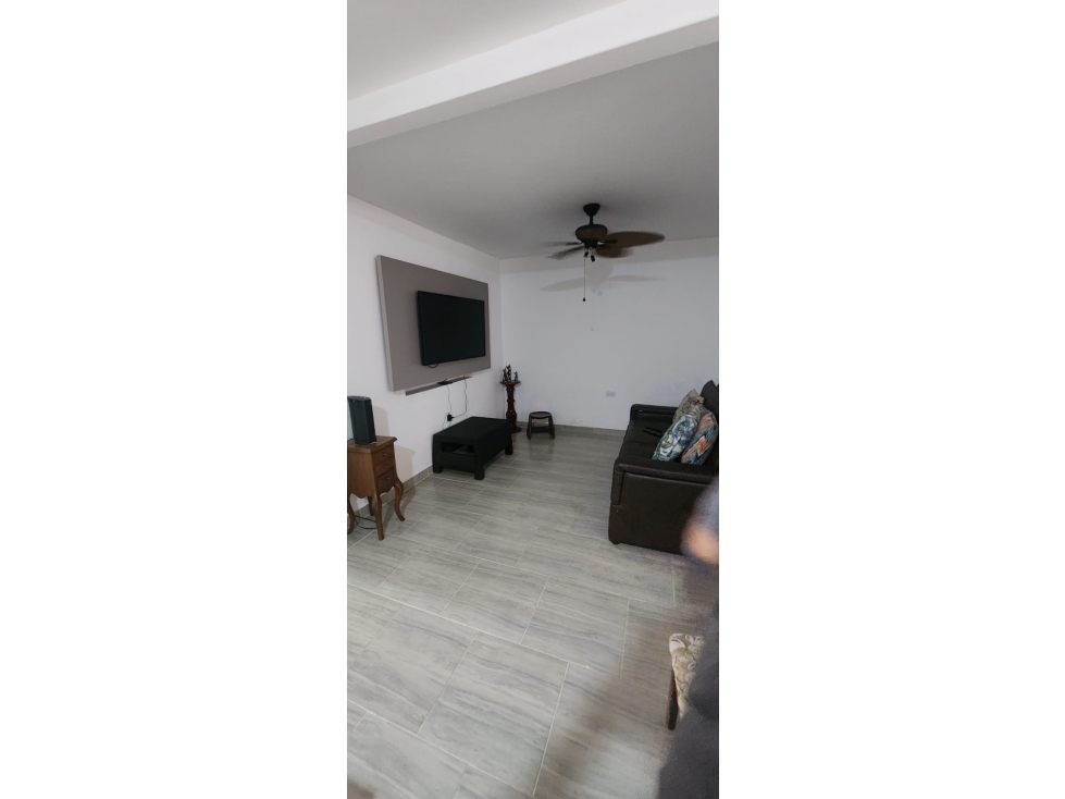 CASA, APARTAESTUDIO Y LOCAL EN VENTA ALCALA ENVIGADO EN EDIFICIO PH — foto 2