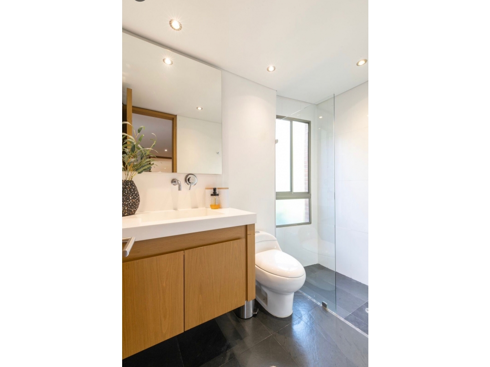 VENTA DE APARTAMENTO EN EL POBLADO SECTOR LAS LOMAS — foto 6
