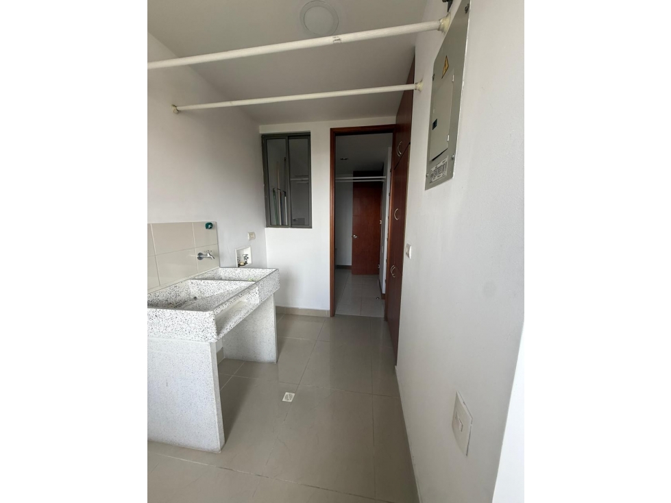 VENTA DE APARTAMENTO EN EL POBLADO SECTOR LA VISITACIÓN — foto 5