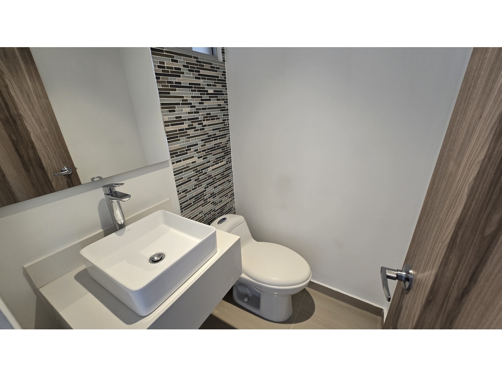 SE VENDE CÓMODO APARTAMENTO EN CALASANZ — foto 5