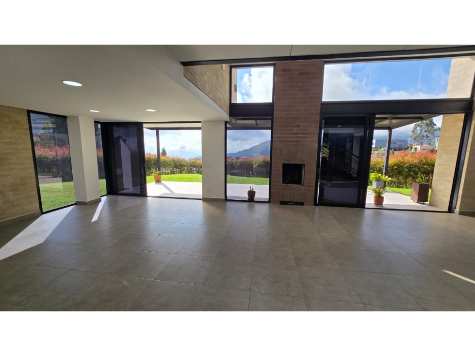 SE VENDE HERMOSA CASA CAMPESTRE LOMA DEL ESCOBERO - ENVIGADO - 6