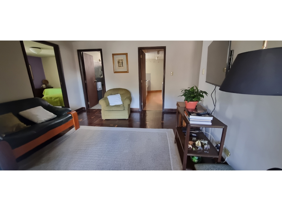 VENDO APARTAMENTO EN EL BARRIO LA CANDELARIA EN EL CENTRO DE MEDELLIN — foto 5