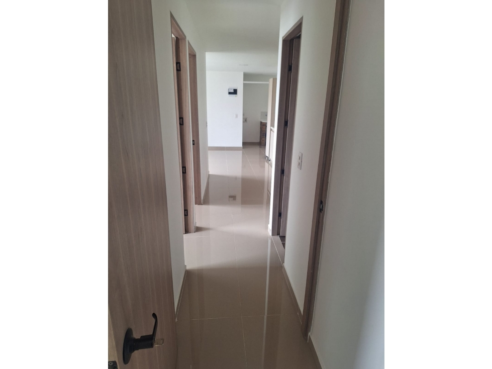 APARTAMENTO EN VENTA ITAGUI CENTRO EDIFICIO PH 3 PISO