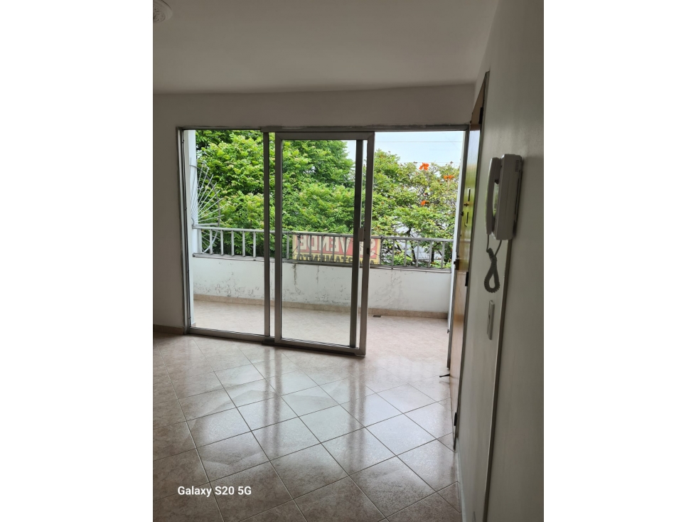 APARTAMENTO EN VENTA ITAGUI CENTRO EN EDIFICIO PH 2 PISO