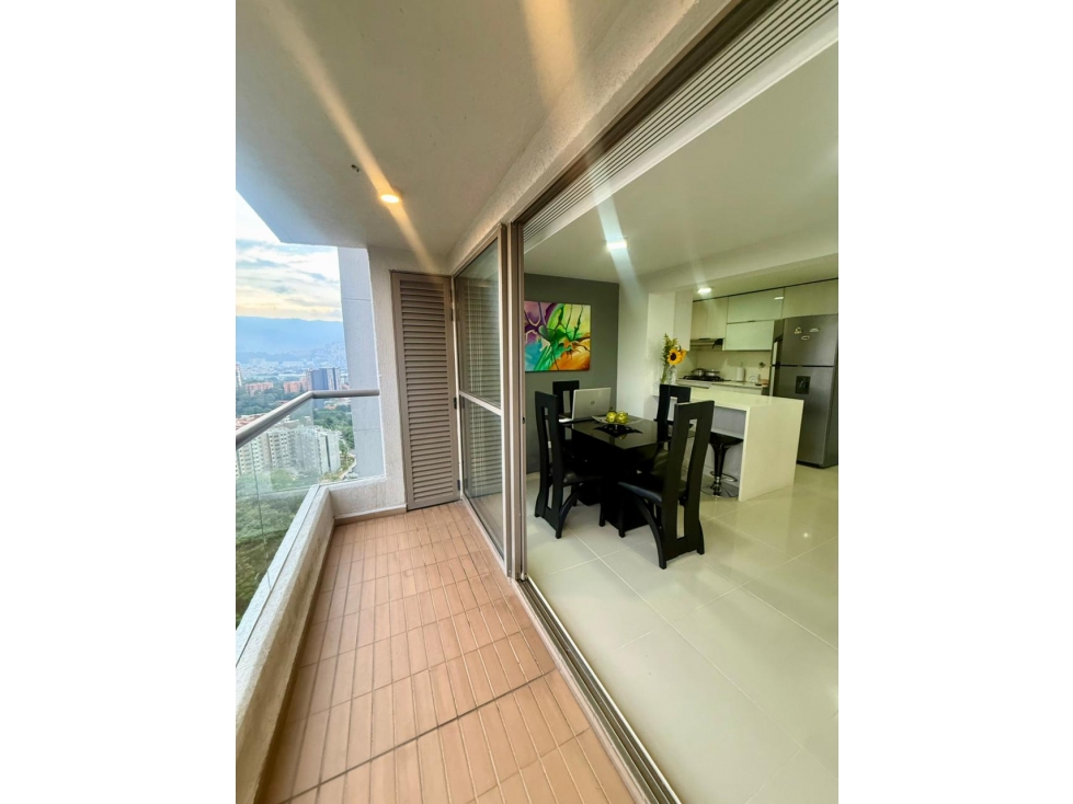 Venta de Apartamento Sector Loma de los Bernal — foto 2