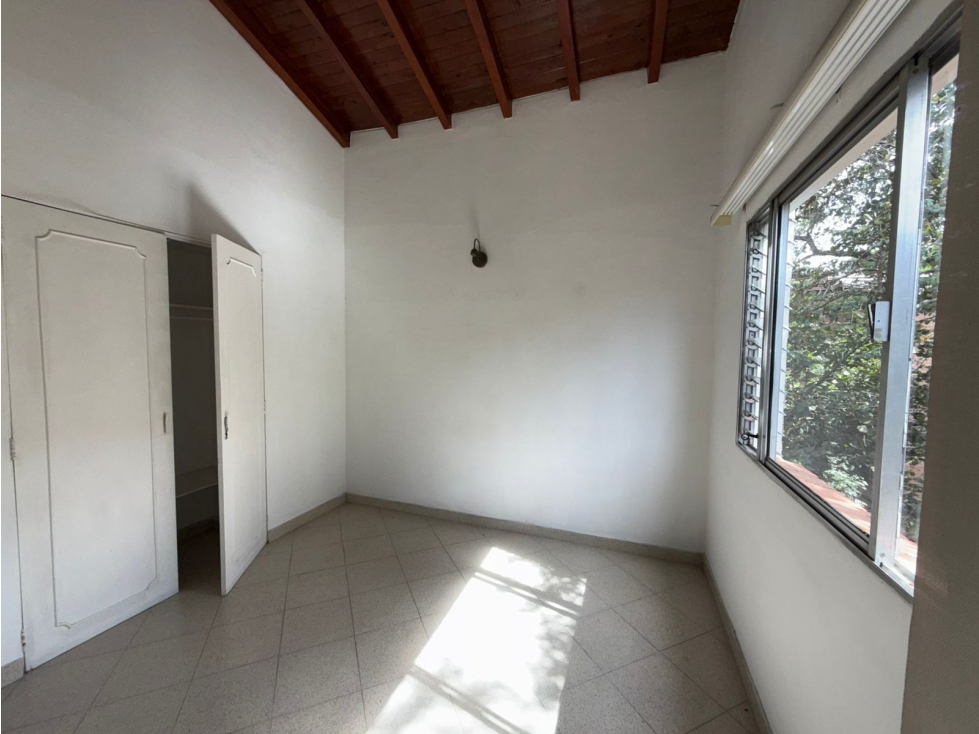 APARTAMENTO VILLA DE LA ABURRÁ PÍSO 4, SIN ASCENSOR — foto 4